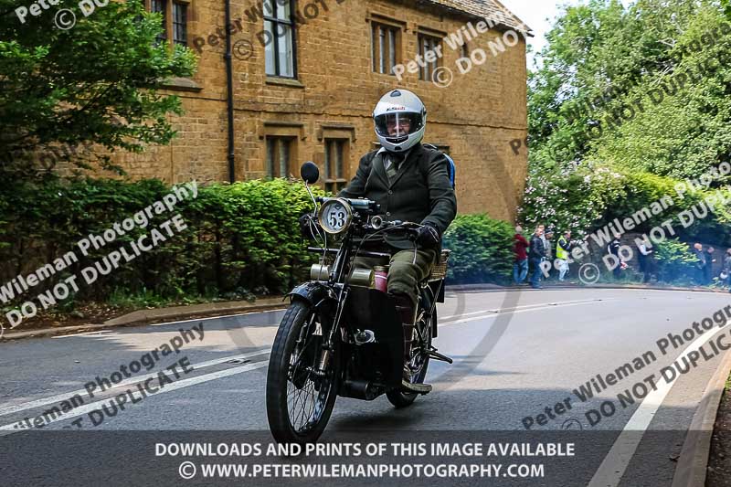 Vintage motorcycle club;eventdigitalimages;no limits trackdays;peter wileman photography;vintage motocycles;vmcc banbury run photographs